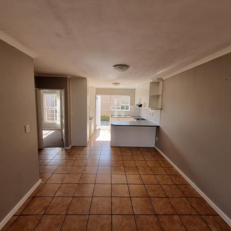 2 Bedroom Property for Sale in Guldenland Western Cape